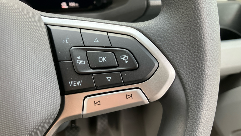 Volkswagen Crafter Cr35 Lwb Diesel Fwd 2.0 TDI 140PS Commerce Plus High Roof Van